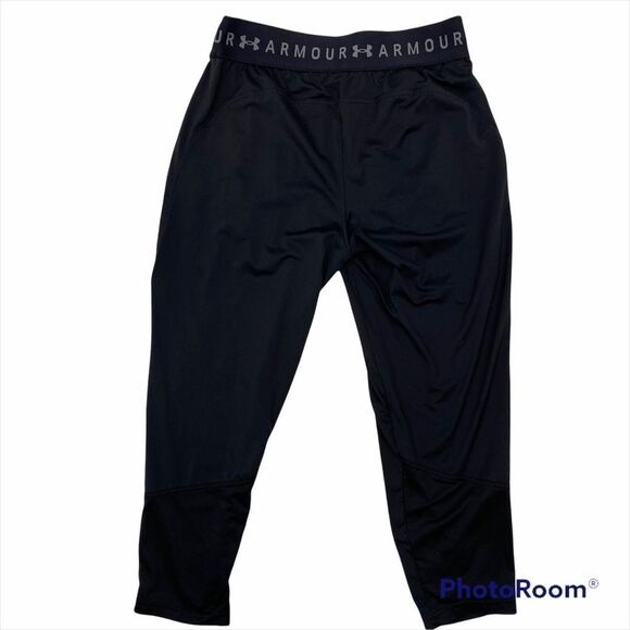 Ladies Under Armour Black Cropped Sports Pants M - Picture 8 of 13